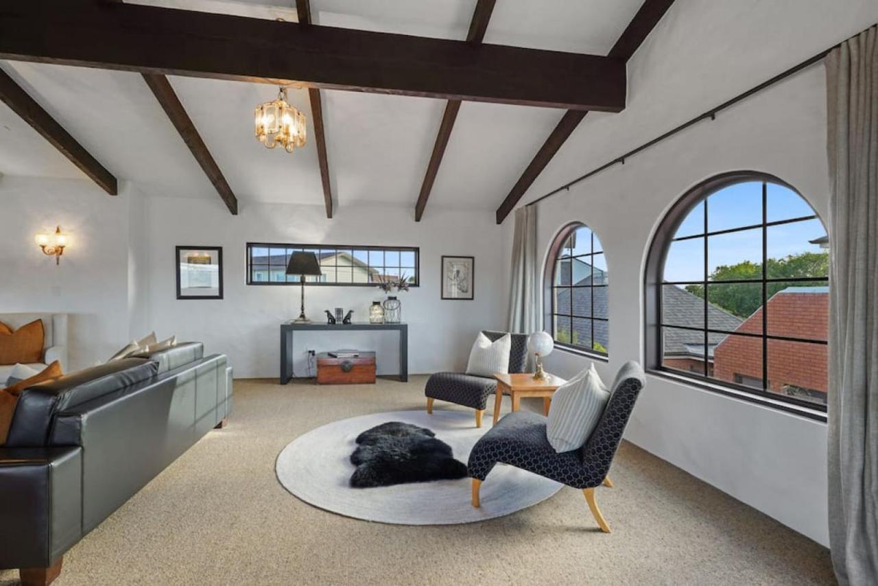 Magnificent Beachfront Mansion - Pool - Fireplace Auckland Eksteriør bilde